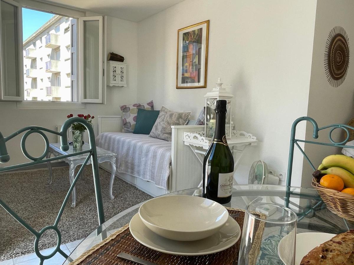 Centre Carcassonne Apartment With Private Sunny Terrace Eksteriør bilde